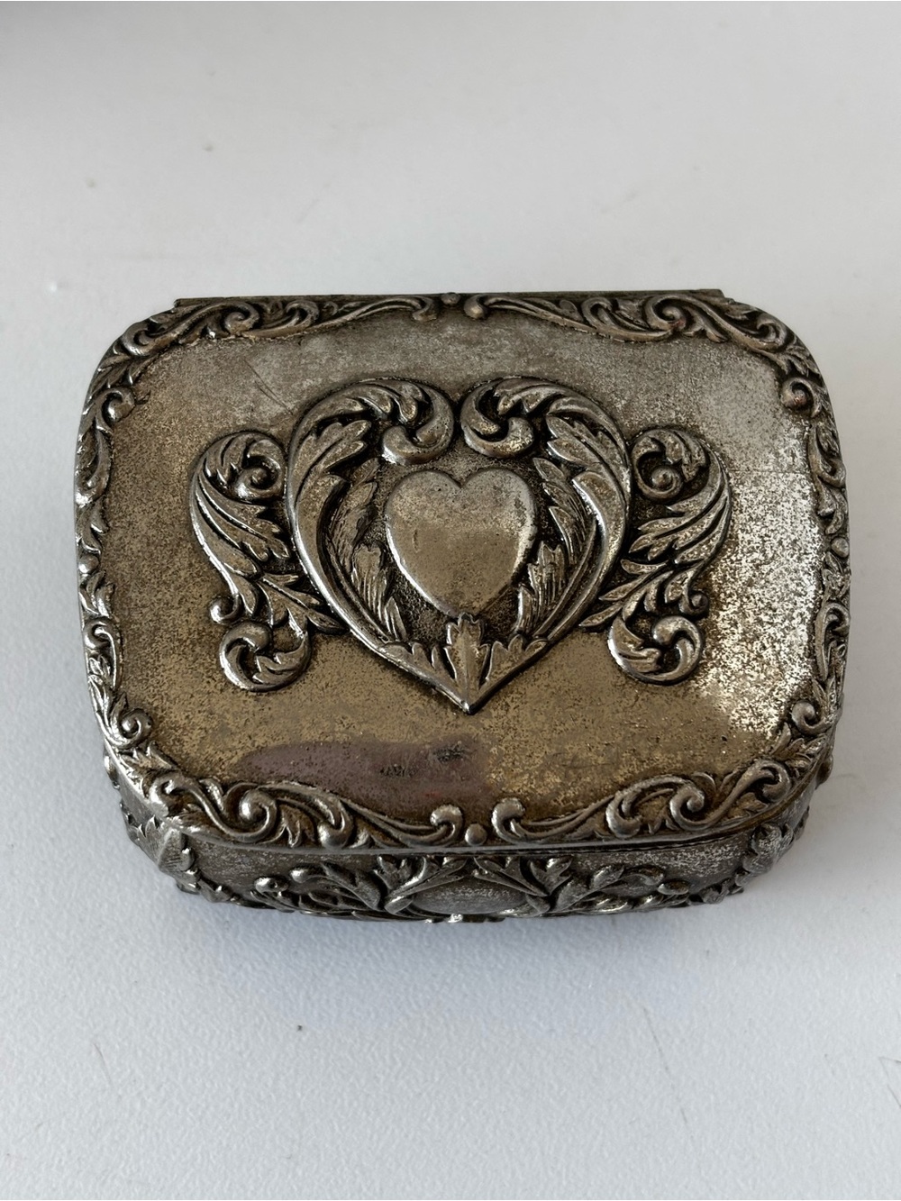 Vintage Silver Tone Footed Trinket Jewelry Box made in Japan Heart Design 3”